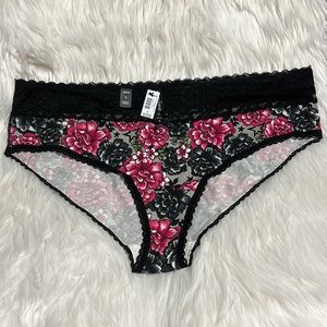 Torrid hipster panties NWT